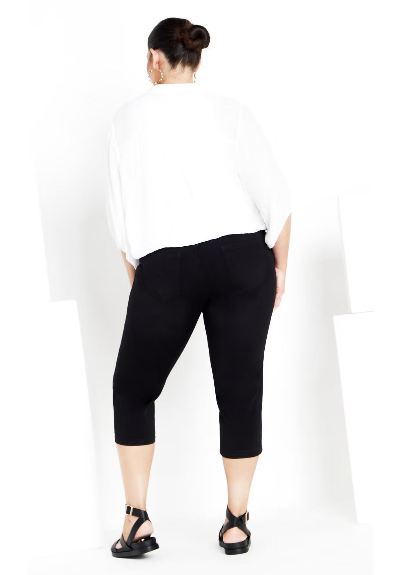 Pull On Cropped Denim Legging 8 Pull On Cropped Denim Legging