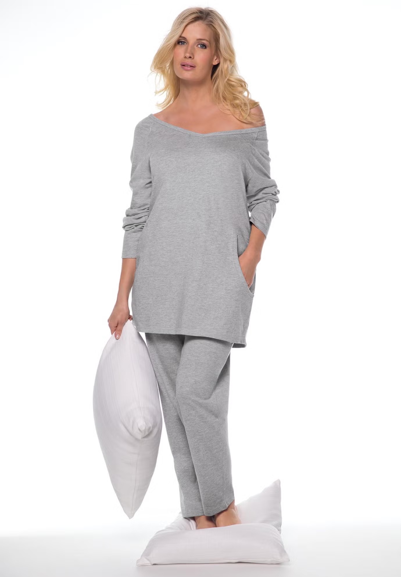 2-Piece Lounge Set 5 2-Piece Lounge Set